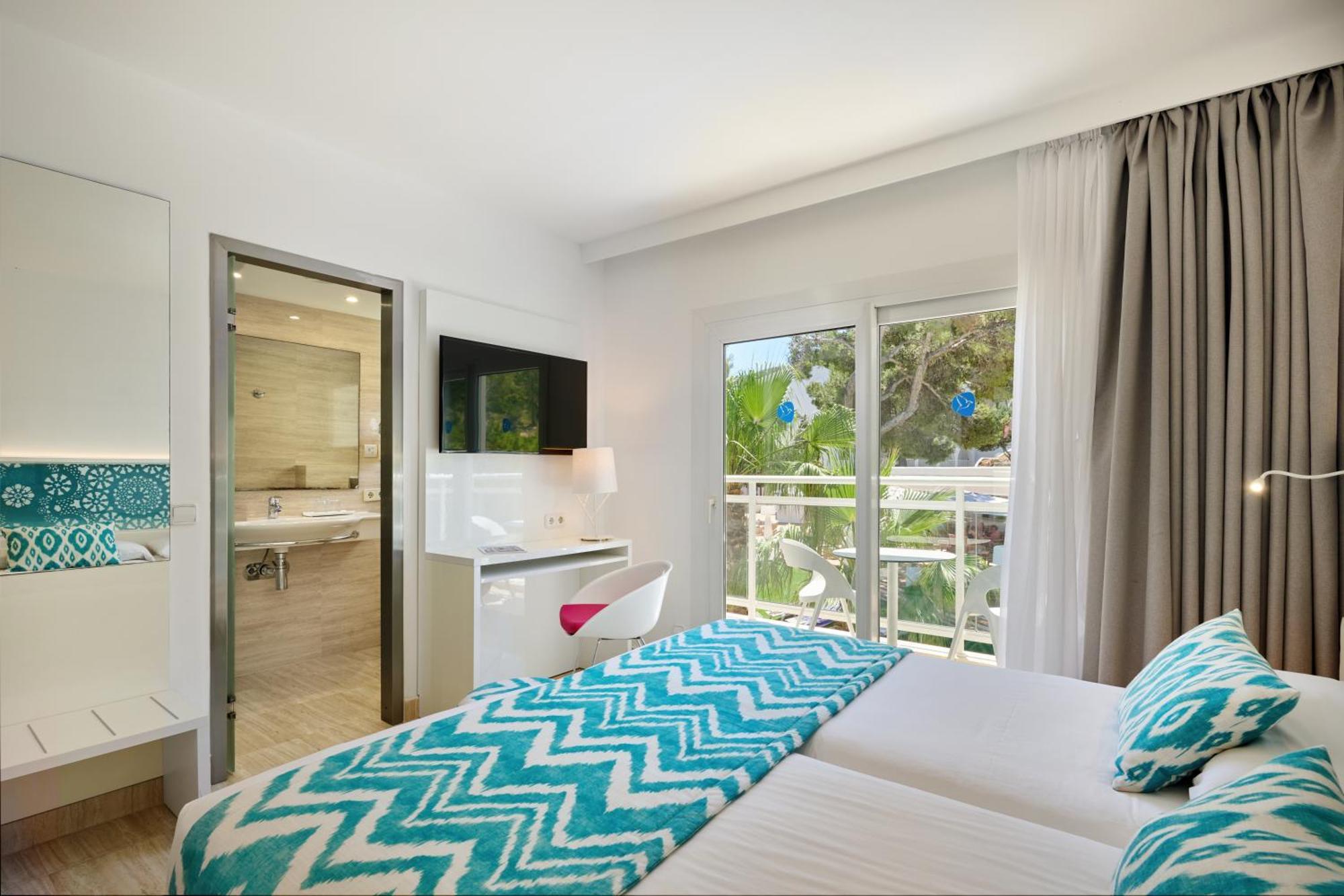 Quarto Standard com 2 Camas de Solteiro